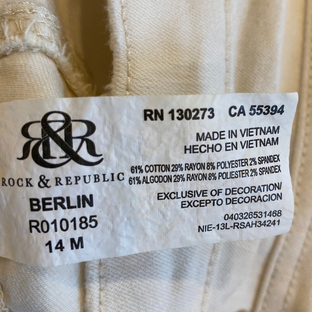 Rock & Republic Cream Wash Distressed Skinny Jeans - Picture 15 of 16
